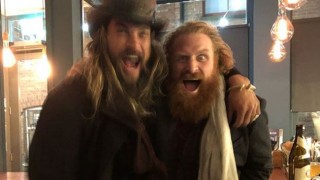 jason-momoa-reunion-cast-game-of-thrones-maxw-654