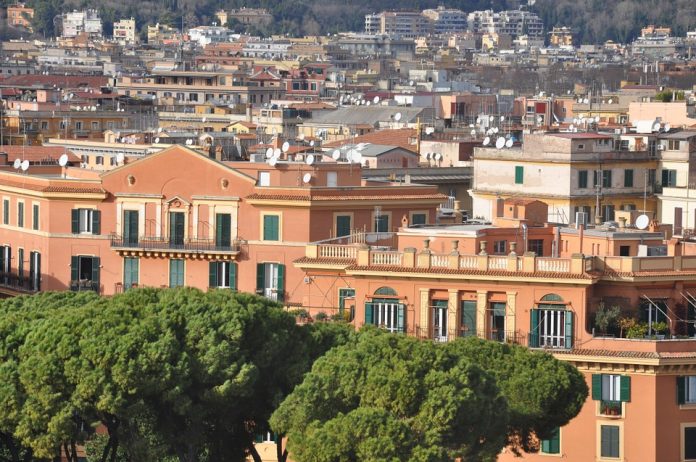 Roma, Vaticano, fonte Pixabay
