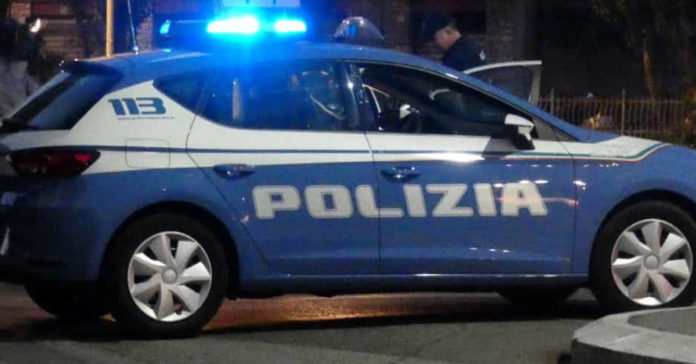 polizia mestre ladro scoperto